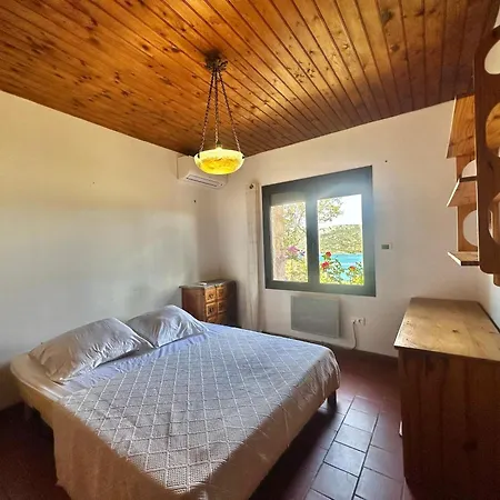 Villa De Charme Vue Imprenable Sur Le Golfe, 6 Pers Porto-vecchio