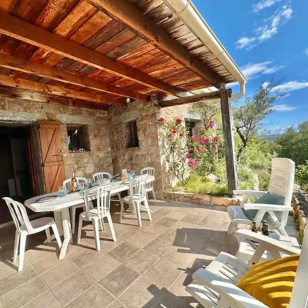 Villa De Charme Vue Imprenable Sur Le Golfe, 6 Pers Porto-vecchio Porto-Vecchio (Corsica)